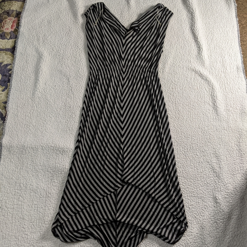 Mossimo black and gray high low dress